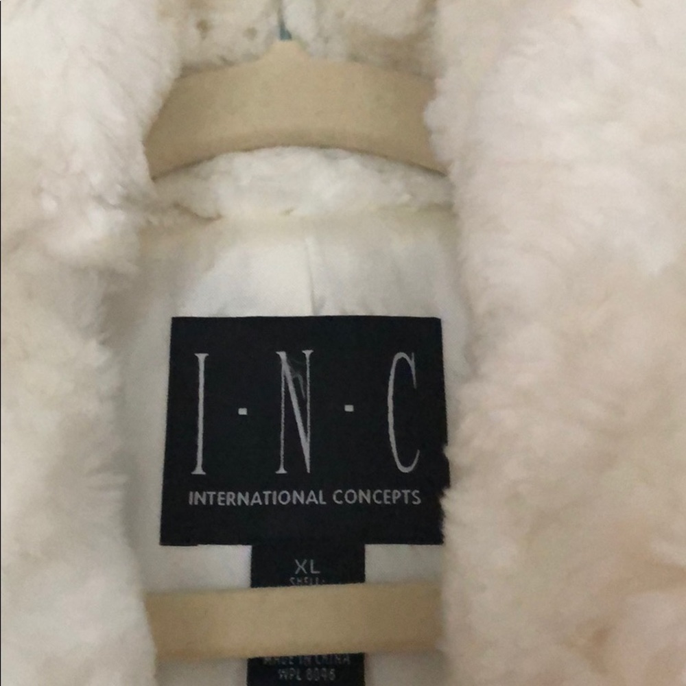 I.N.C. FAUX FUR FULL LENGTH COAT AT BLOOMINGDALES - Picture 4 of 8